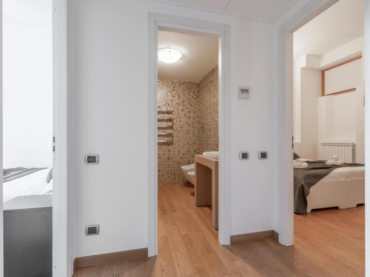 The Rent - Modern Two-bedroom Near Navigli Mailand
